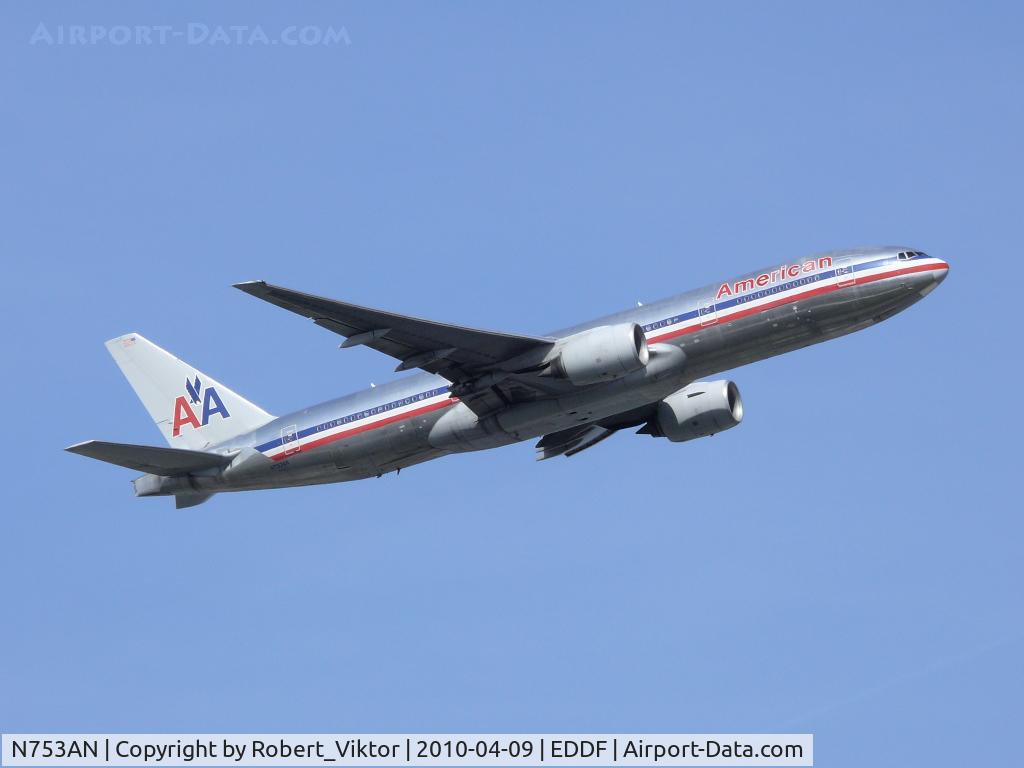 N753AN, 2001 Boeing 777-223 C/N 30261, American; 777-223