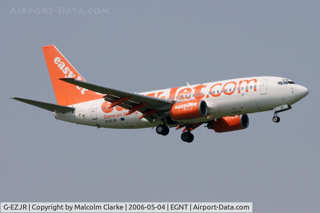 G-EZJR, 2002 Boeing 737-73V C/N 32413, Boeing 737-73V on approach to Rwy 07 at Newcastle Airport in 2006.