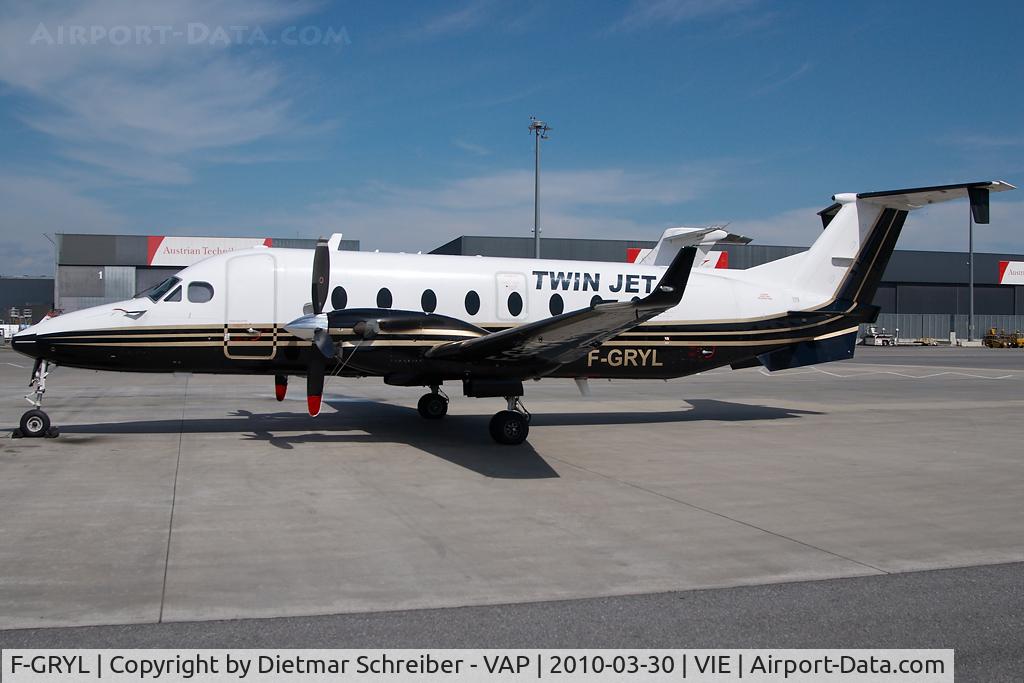 F-GRYL, 1997 Beech 1900D C/N UE-301, Twinjet Beech 1900D