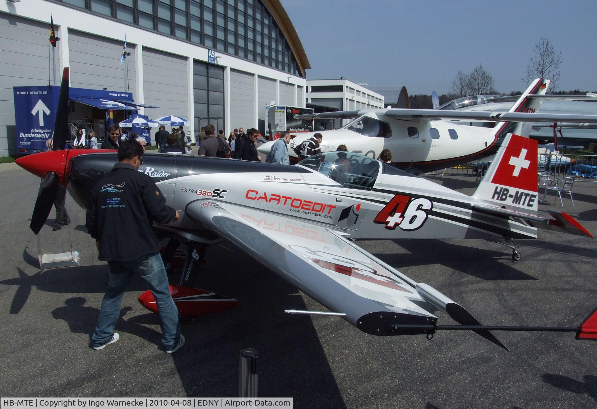 HB-MTE, 2009 Extra EA-300SC C/N SC016, Extra EA-300/SC at the AERO 2010, Friedrichshafen