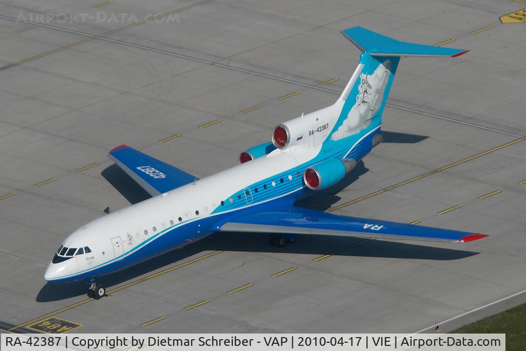 RA-42387, Yakovlev Yak-42D C/N 4520424016436, Yakservice Yakovlev 42