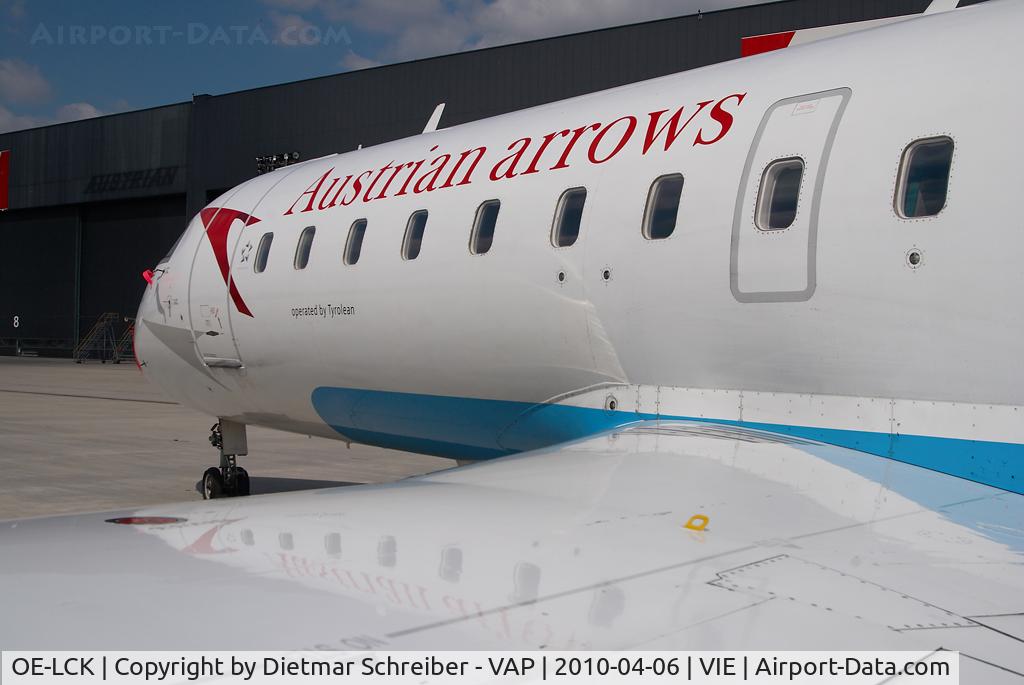 OE-LCK, 1997 Canadair CRJ-200LR (CL-600-2B19) C/N 7148, Austrian Arrows Regionaljet