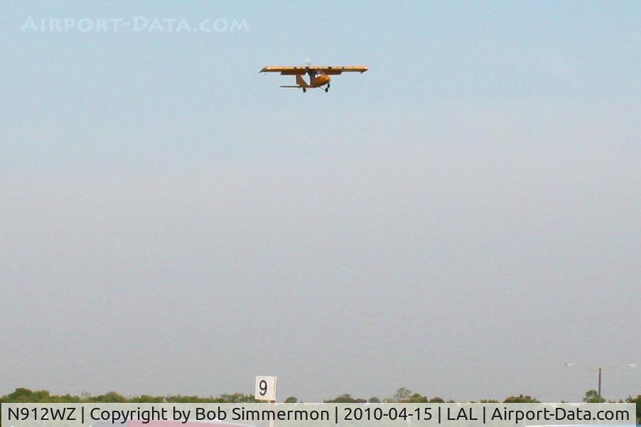 N912WZ, 2001 Titan TORNADO S C/N S01912S0HK0386, Flying the ultralight pattern at Sun N Fun 2010