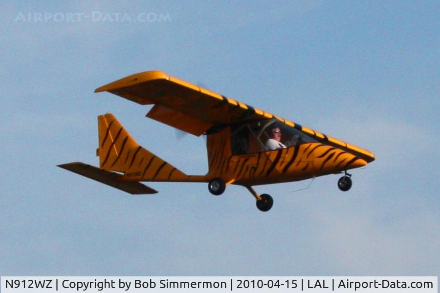 N912WZ, 2001 Titan TORNADO S C/N S01912S0HK0386, Flying the ultralight pattern at Sun N Fun 2010