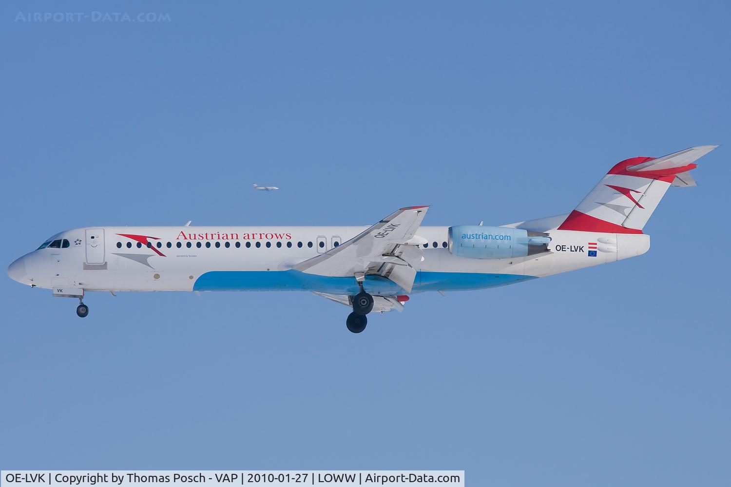 OE-LVK, 1992 Fokker 100 (F-28-0100) C/N 11397, Austrian Arrows