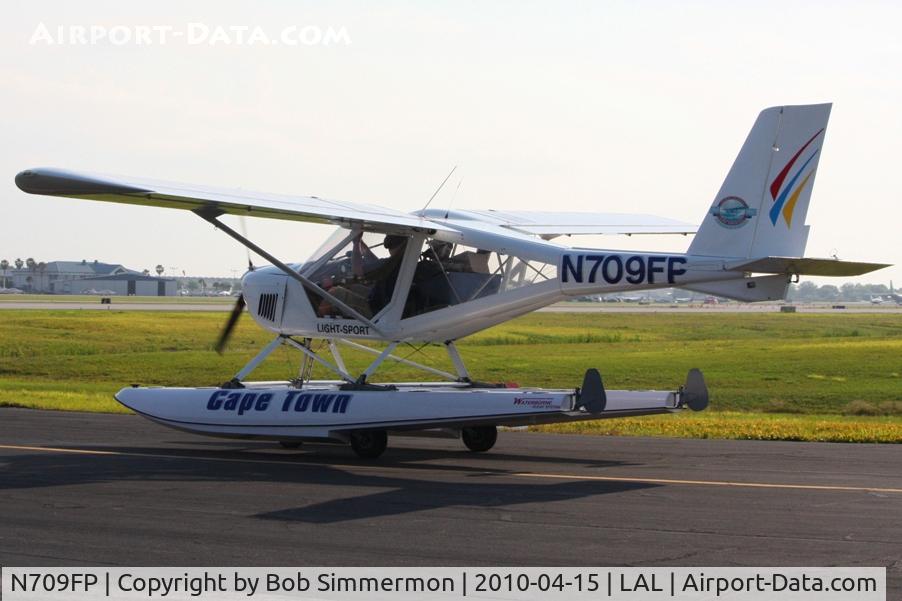 N709FP, 2007 Aeroprakt A-22 Valor C/N 192, Departing Lakeland, FL during Sun N Fun 2010