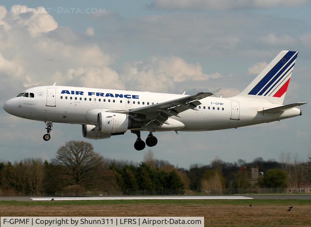 F-GPMF, 1996 Airbus A319-113 C/N 637, Landing rwy 03