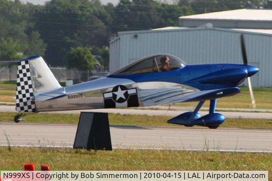 N999XS, Vans RV-4 C/N 3541, Departing Lakeland, FL during Sun N Fun 2010