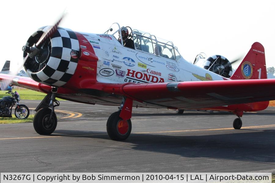 N3267G, 1943 North American SNJ-5 Texan C/N 88-15114, Sun N Fun 2010