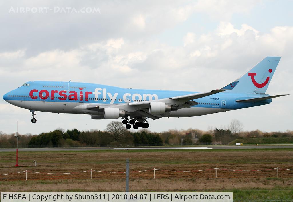 F-HSEA, 1992 Boeing 747-422 C/N 26877, Landing rwy 03