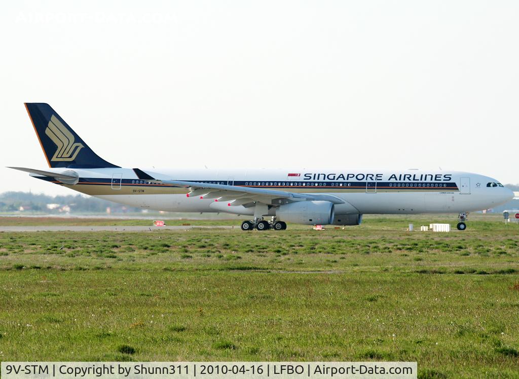 9V-STM, 2010 Airbus A330-343 C/N 1107, Delivery day...