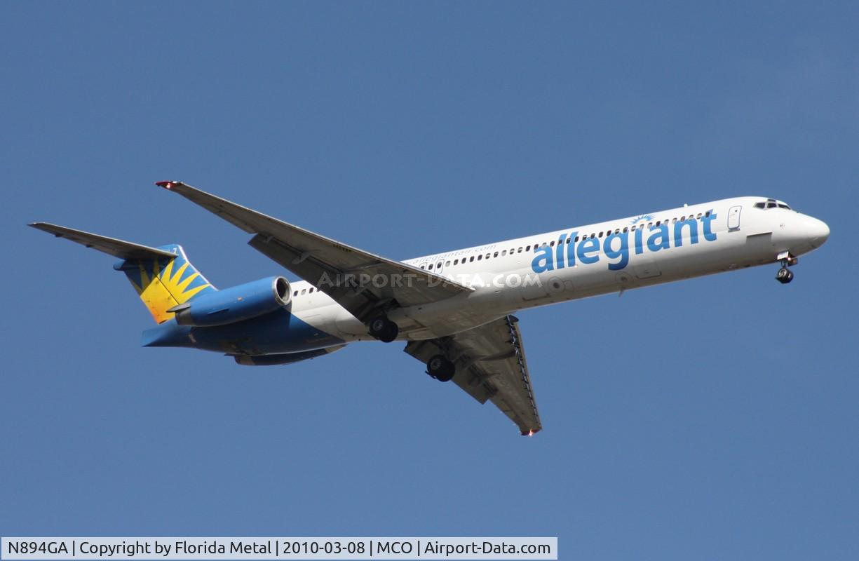 N894GA, 1988 McDonnell Douglas MD-82 (DC-9-82) C/N 49660, Allegiant MD-82