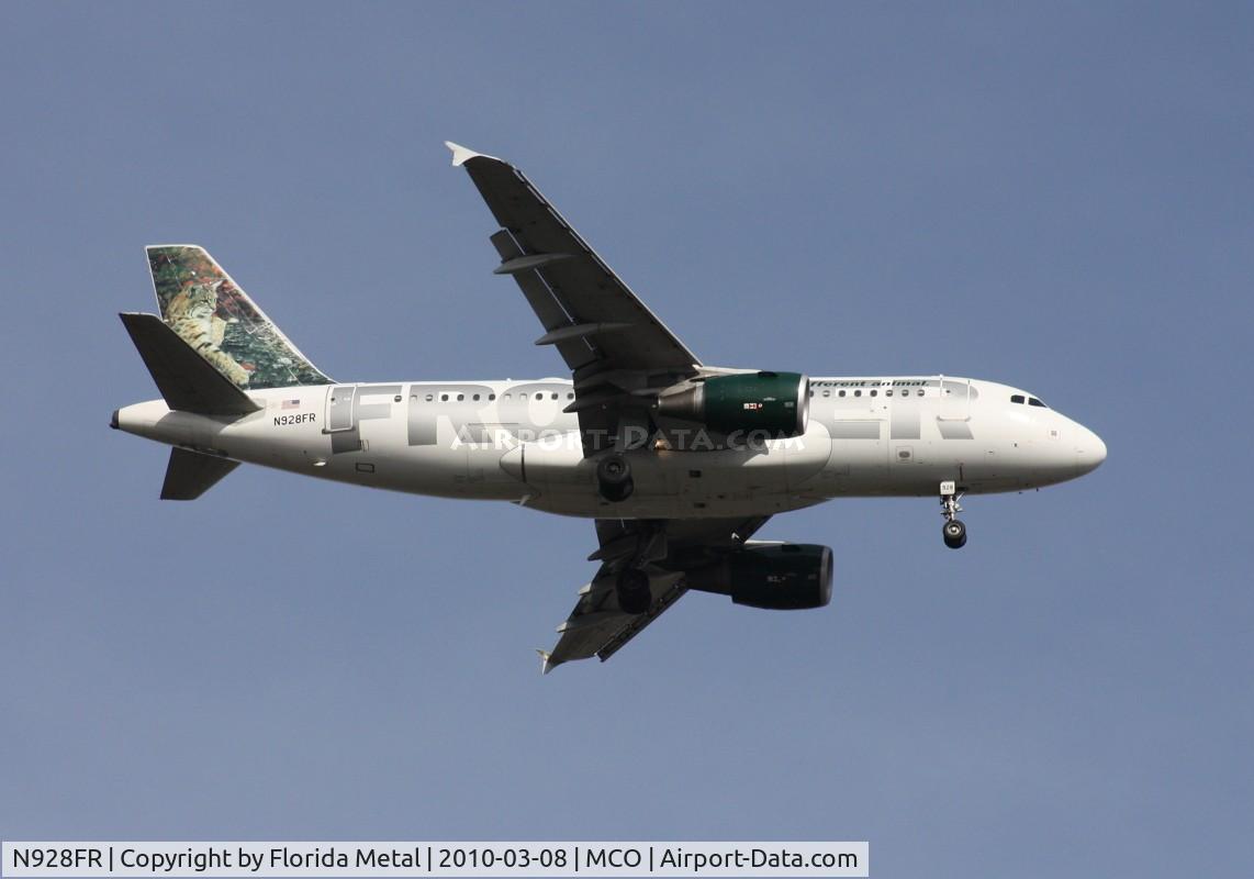 N928FR, 2004 Airbus A319-111 C/N 2236, Hank the Bobcat