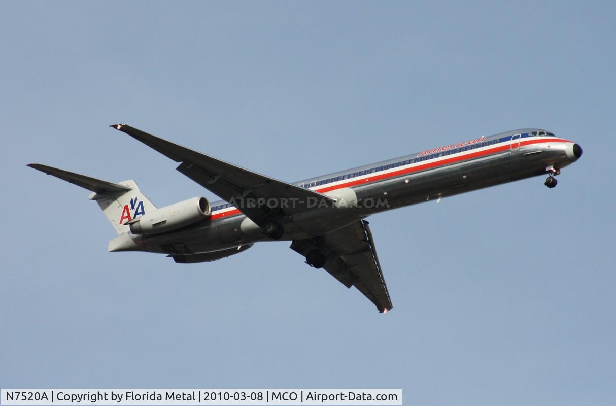 N7520A, 1990 McDonnell Douglas MD-82 (DC-9-82) C/N 49897, American MD-82