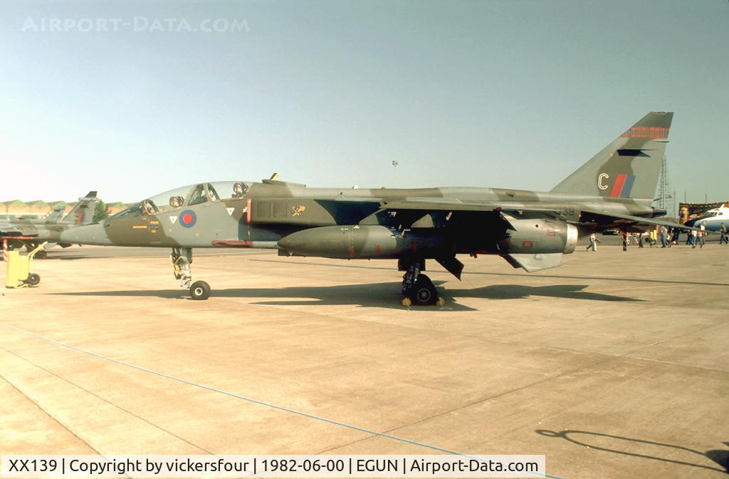 XX139, 1973 Sepecat Jaguar T.2A C/N B.4, Royal Air Force. Operated by 226 OCU, coded 'C'.