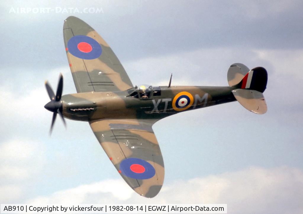 AB910, Supermarine 349 Spitfire LF.Vb C/N CBAF.1061, Royal Air Force. Operated by BBMF, coded 'XT-M'.