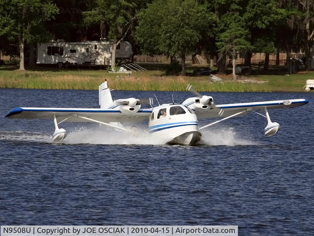 N9508U, 1982 STOL Aircraft UC-1 Twin Bee C/N 022, Landing on Lake Agnes