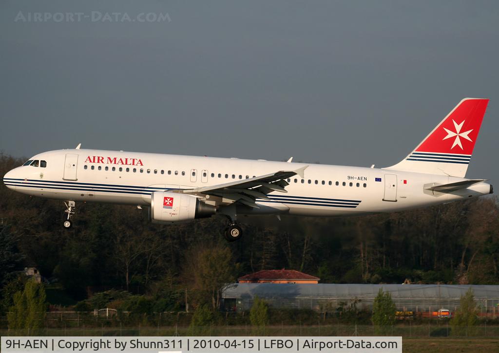 9H-AEN, 2005 Airbus A320-214 C/N 2665, Landing rwy 14R