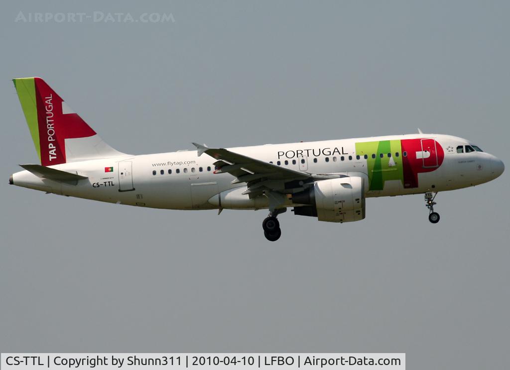 CS-TTL, 1999 Airbus A319-111 C/N 1100, Landing rwy 32L