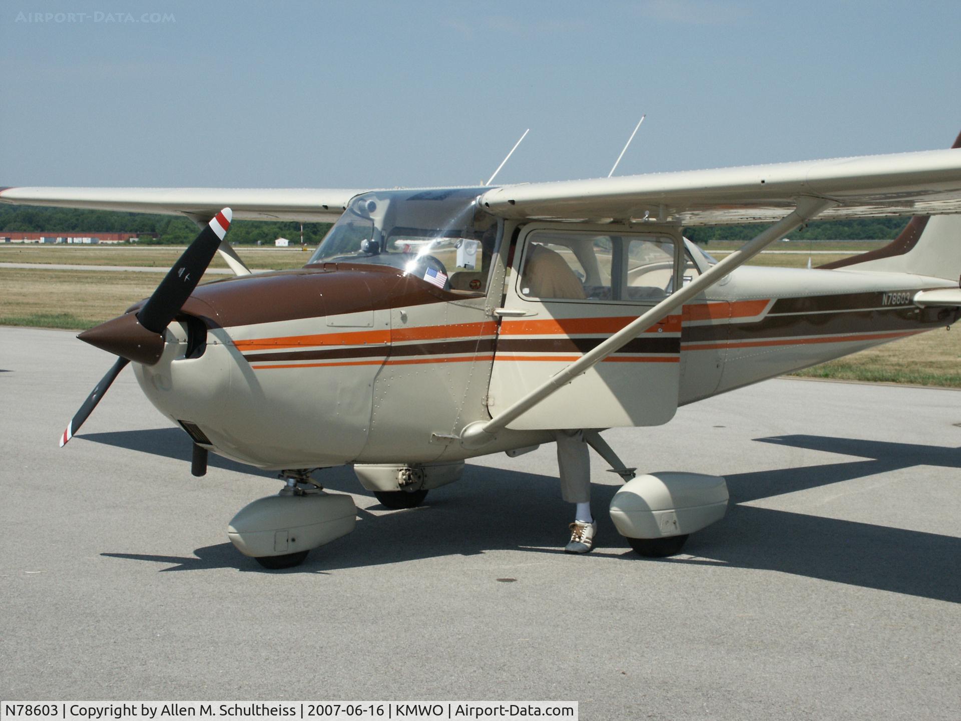 N78603, 1968 Cessna 172K Skyhawk C/N 17257682, 1968 C172K