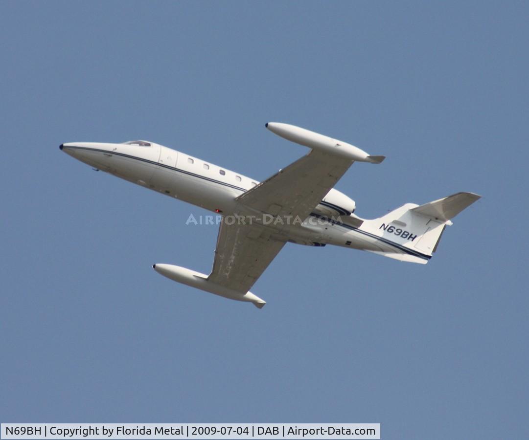 N69BH, 1979 Gates Learjet 35A C/N 276, Lear 35A