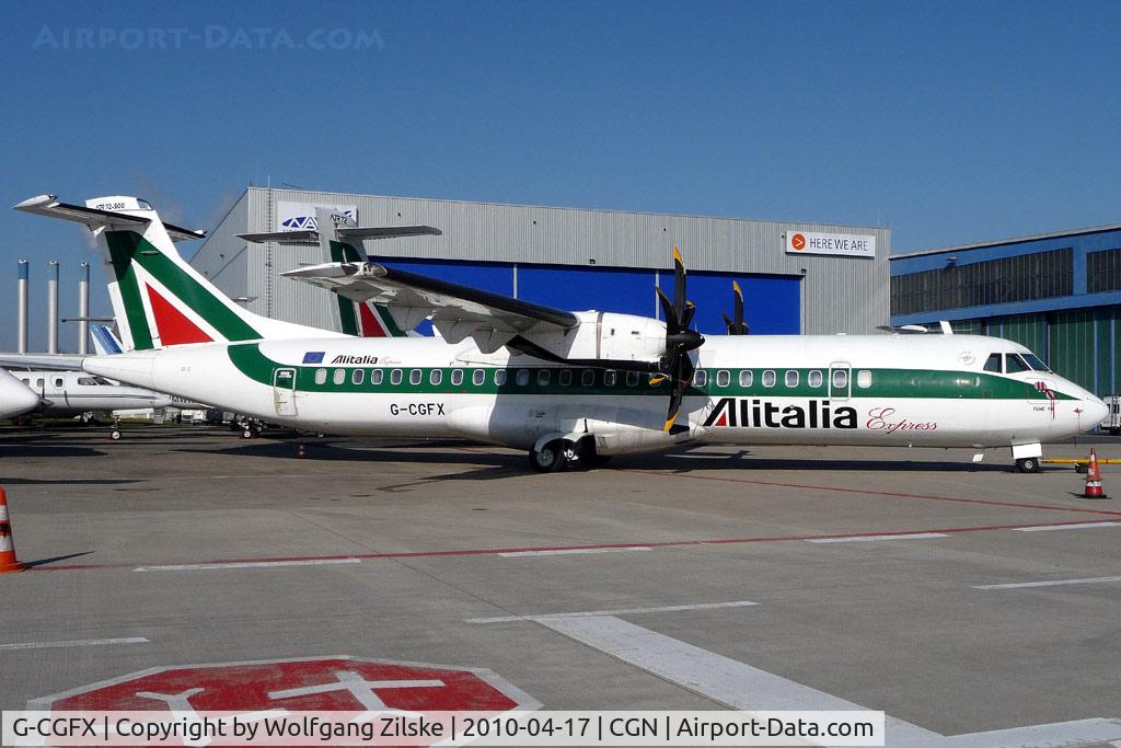 G-CGFX, 2003 ATR 72-212A C/N 705, visitor