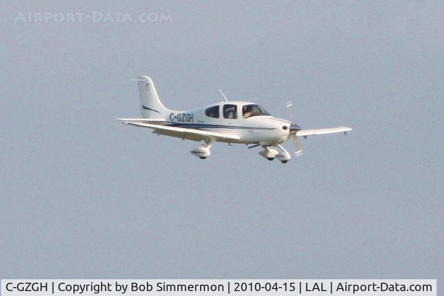 C-GZGH, 2003 Cirrus SR20 C/N 1343, Arriving at Lakeland, FL during Sun N Fun 2010.