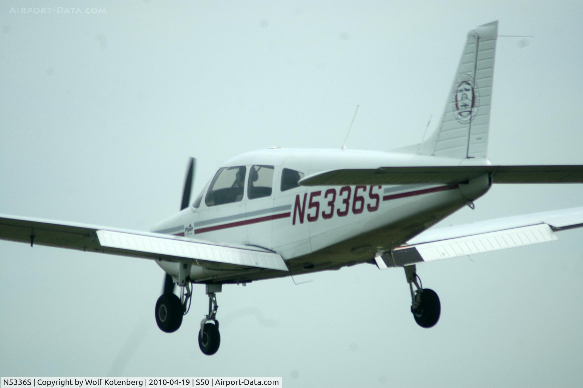 N5336S, Piper PA-28-161 Cherokee Warrior II C/N 2842133, feel thewind