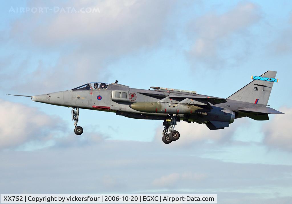 XX752, 1975 Sepecat Jaguar GR.3A C/N S.49, Royal Air Force. Operated by 6 Squadron, coded 'EK'.