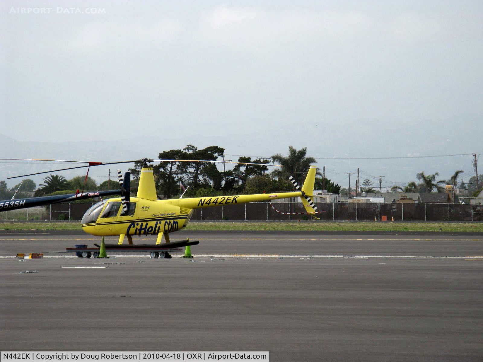 N442EK, 2002 Robinson R44 Clipper C/N 1146, 2002 Robinson R44 CLIPPER, Lycoming O-540-F1B5 260 Hp derated to 225 Hp at takeoff, 205 Hp continuous, pop-out floats, offering Heli-Tours