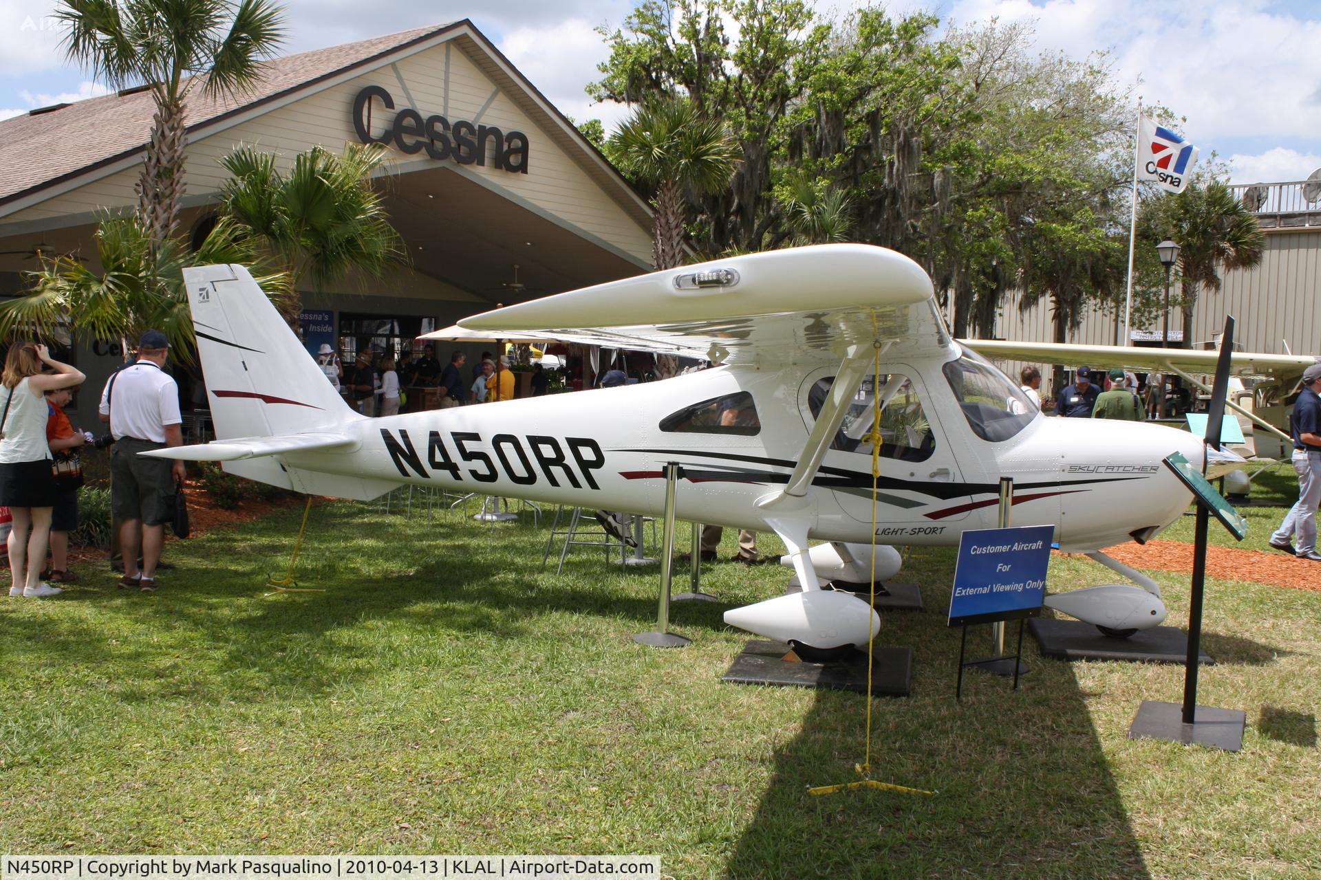 N450RP, Cessna 162 Skycatcher C/N 16200002, Cessna 162