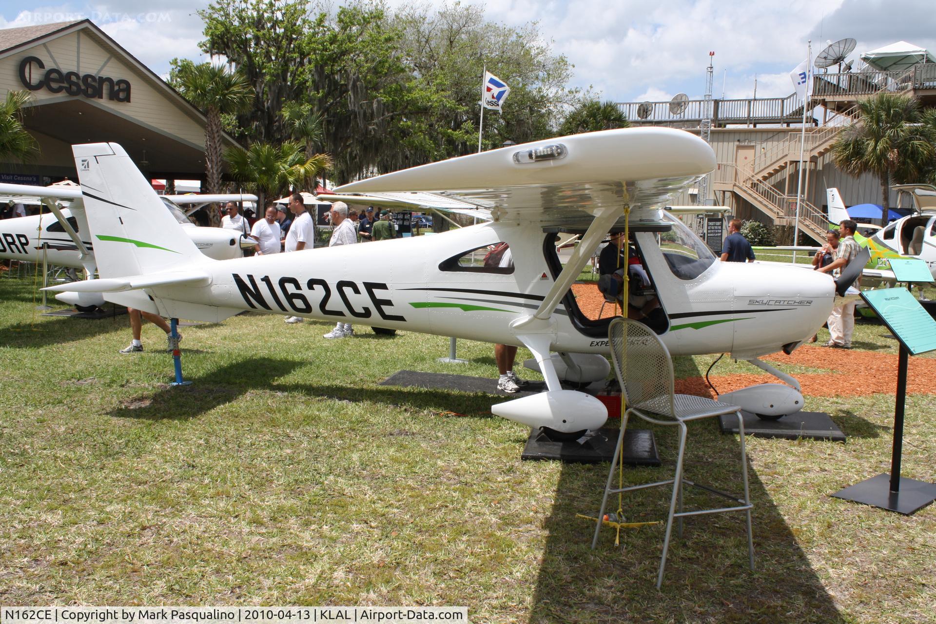 N162CE, 2008 Cessna 162 Skycatcher C/N 16200001, Cessna E162