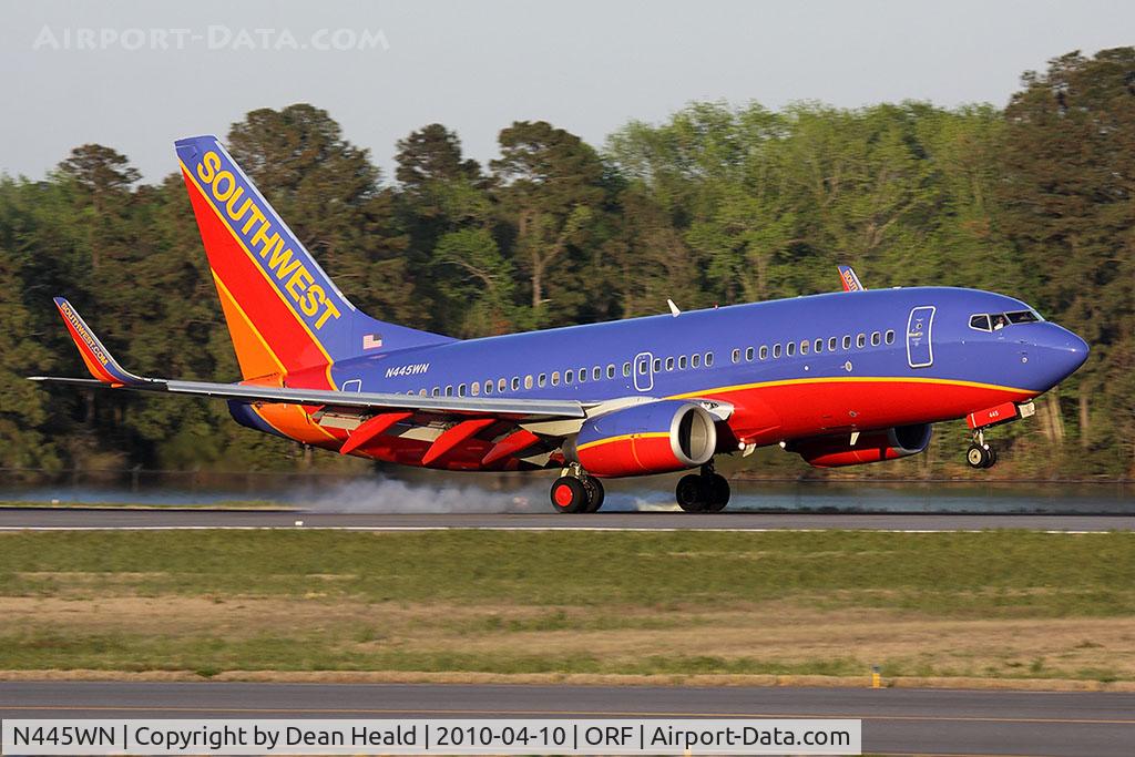 N445WN, 2003 Boeing 737-7H4 C/N 29841, Southwest Airlines N445WN (FLT SWA449) from Baltimore/Washington Int'l (KBWI) landing RWY 23.