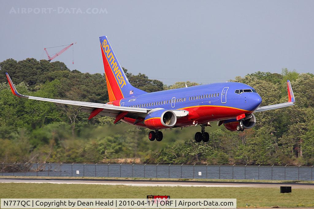 N777QC, 2000 Boeing 737-7H4 C/N 30592, Southwest Airlines N777QC (FLT SWA3685) arriving to RWY 23 from Las Vegas McCarran Int'l (KLAS).