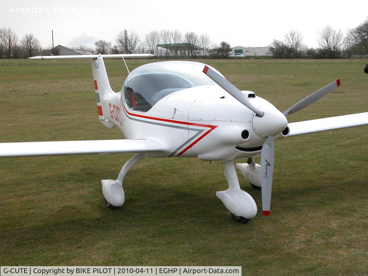 G-CUTE, 2000 Dyn'Aero MCR-01 C/N PFA 301-13511, JODEL FLY-IN 2010-04-11