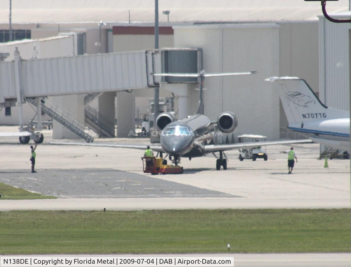 N138DE, 1999 Embraer EMB-145LU (ERJ-145LU) C/N 145129, Dale Earnhart Inc E145