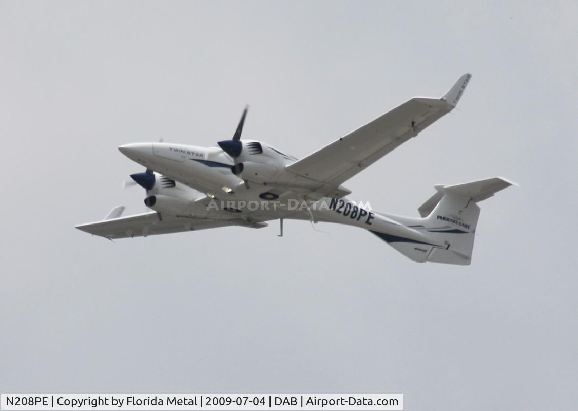 N208PE, 2008 Diamond DA-42 Twin Star C/N 42.321, Phoenix East DA42