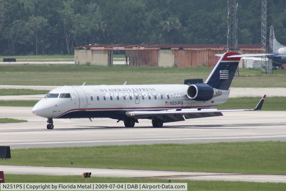 N251PS, 2004 Bombardier CRJ-200ER (CL-600-2B19) C/N 7931, PSA CRJ-200