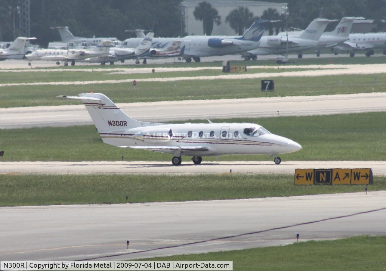 N300R, 2004 Raytheon Aircraft Company 400A C/N RK-386, NASCAR Inc