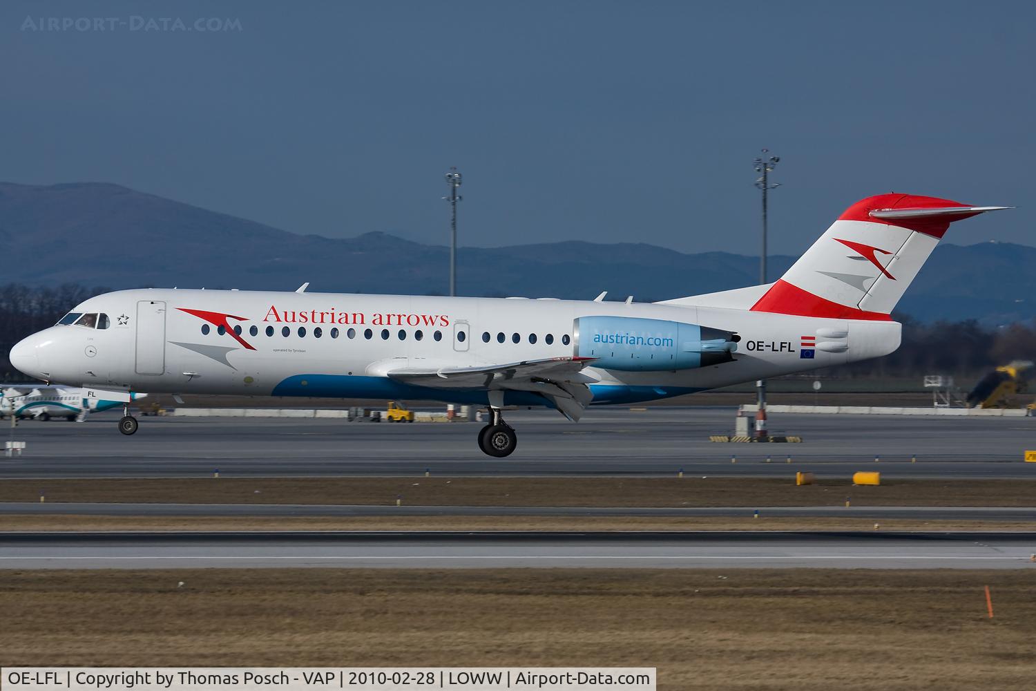 OE-LFL, 1995 Fokker 70 (F-28-0070) C/N 11573, Austrian Arrows