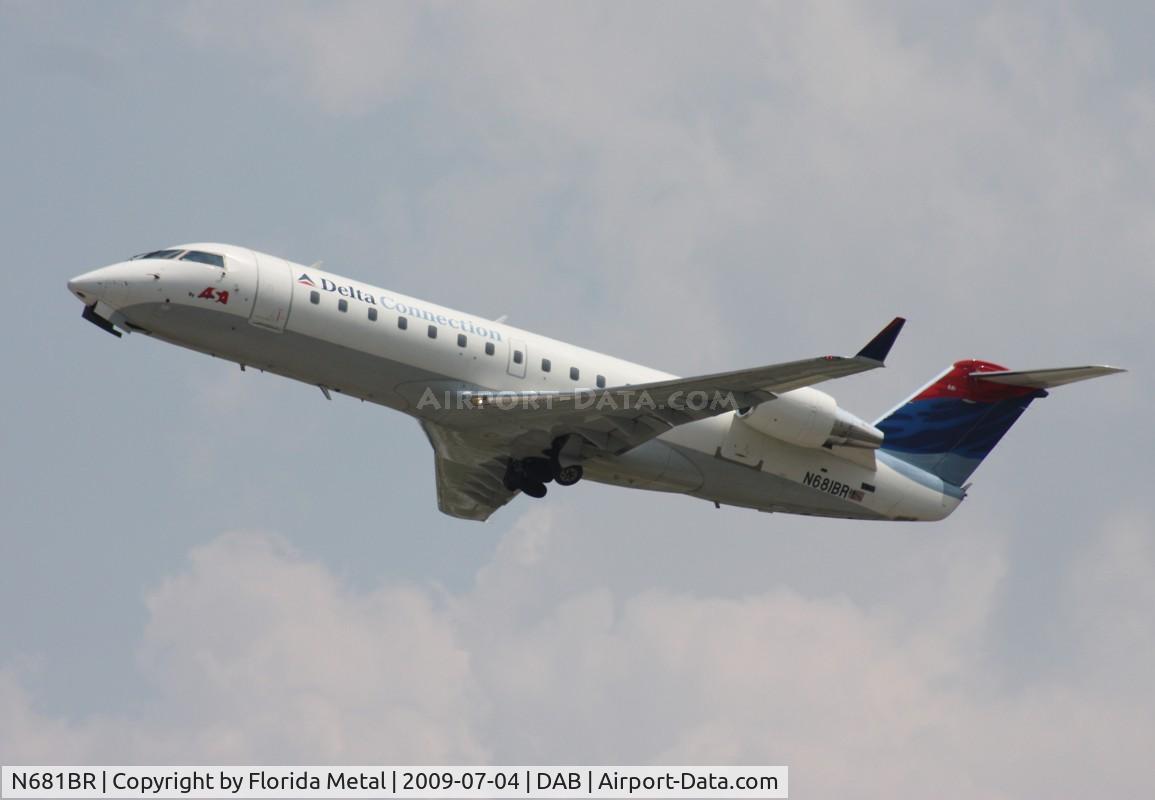 N681BR, 2002 Bombardier CRJ-200ER (CL-600-2B19) C/N 7680, ASA CRJ 200