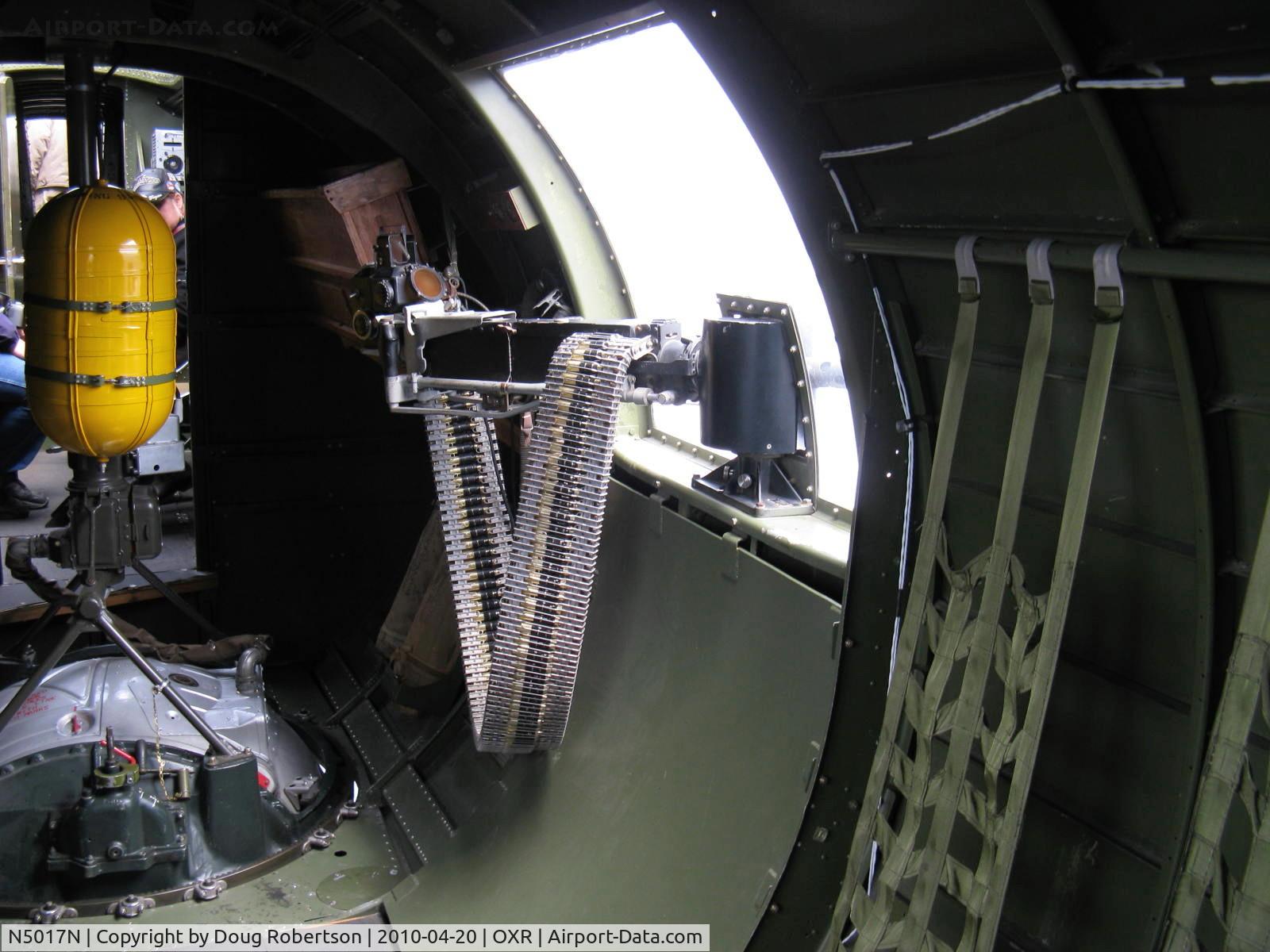 N5017N, 1944 Lockheed/Vega (Boeing) B-17G-105-VE Flying Fortress C/N 8649, 1944 Boeing B-17G Flying Fortress 'Aluminum Overcast' , right waist machine gun