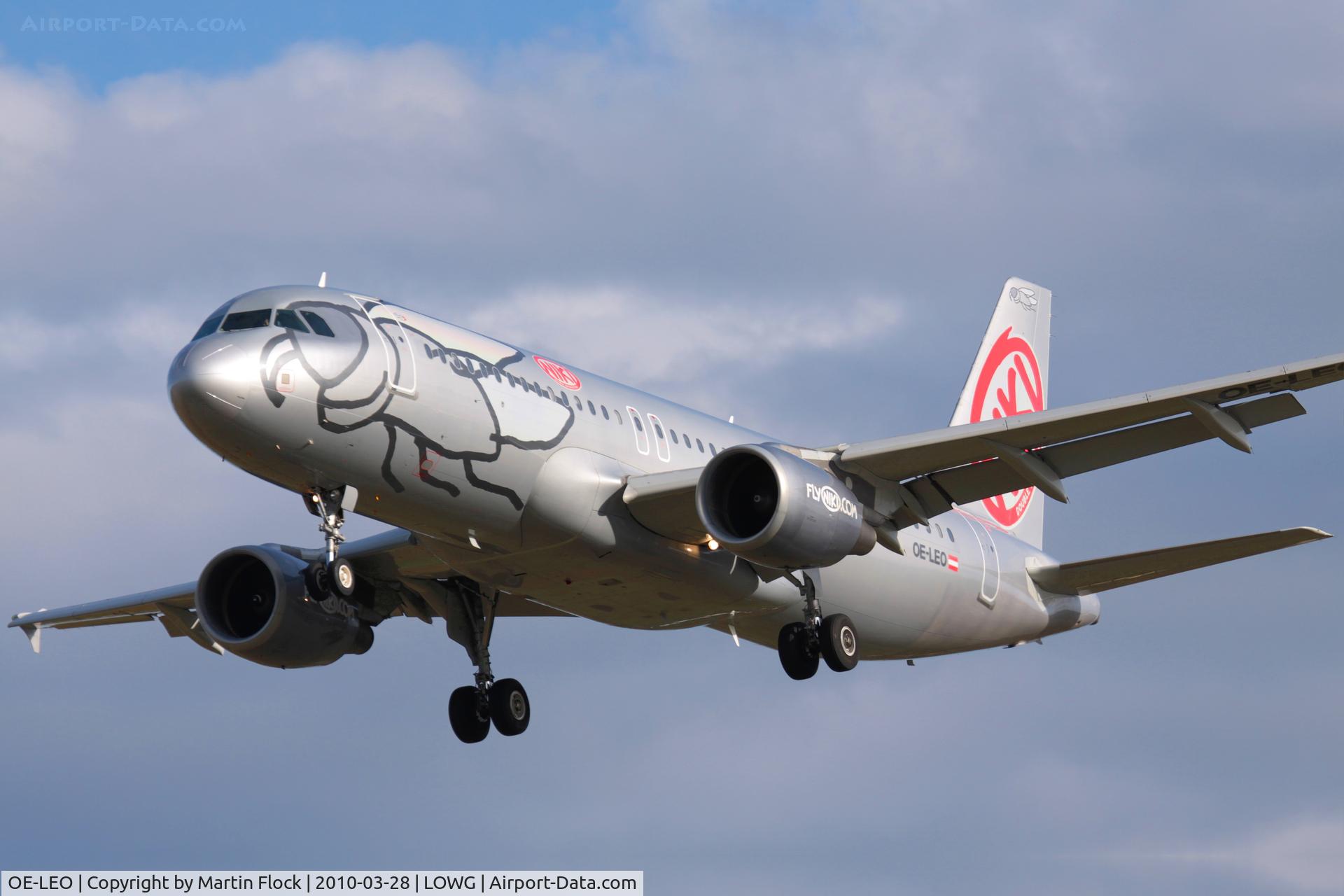 OE-LEO, 2006 Airbus A320-214 C/N 2668, .