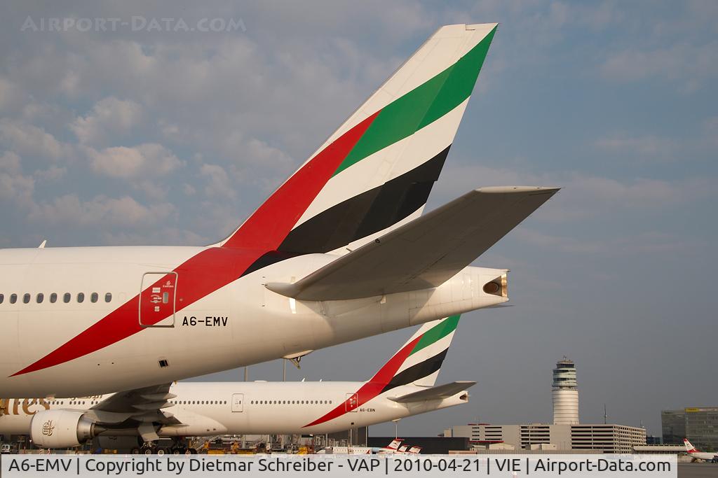 A6-EMV, 2003 Boeing 777-31H C/N 28687, Emirates Boeing 777-300