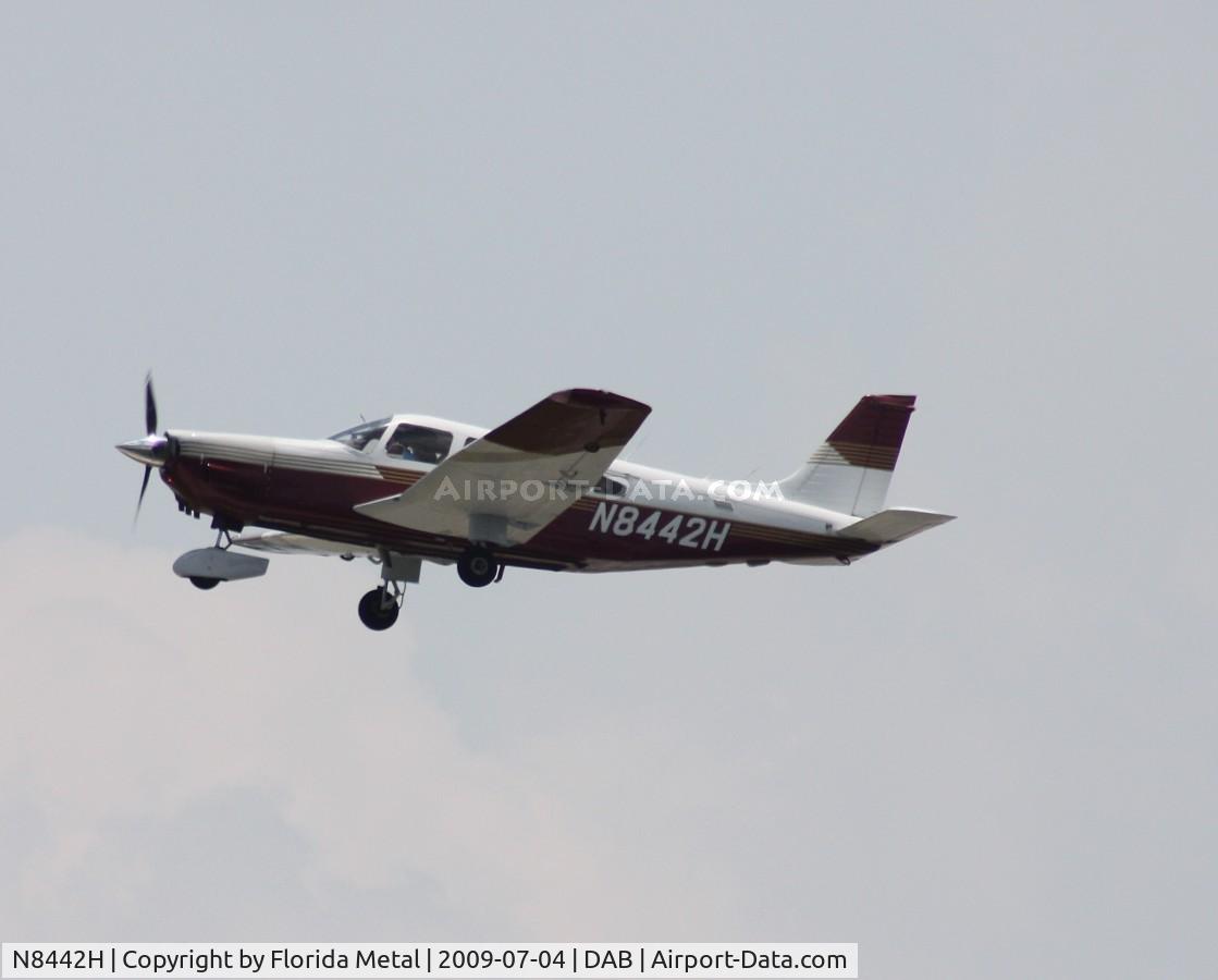 N8442H, 1981 Piper PA-32-301 Saratoga C/N 32-8106098, PA-32-301