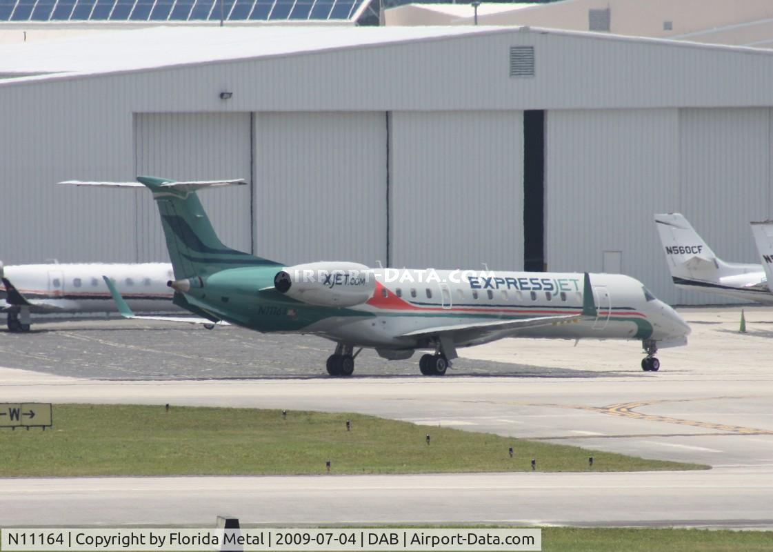 N11164, 2004 Embraer ERJ-145XR (EMB-145XR) C/N 14500817, Express JEt E145XR