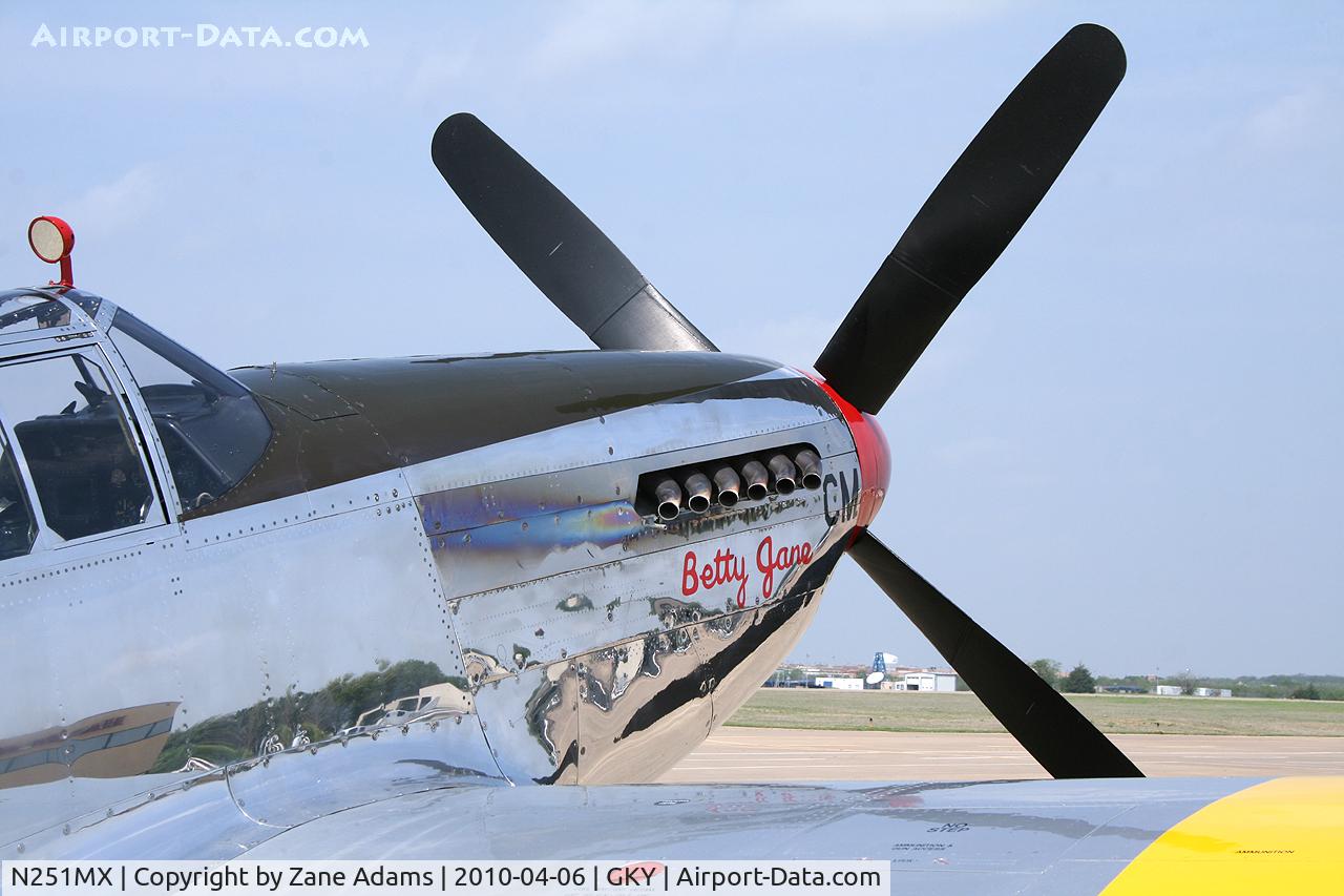 N251MX, 1943 North American P-51C-10 Mustang C/N 103-22730, Collings Foundation P-51C at Arlington Municipal