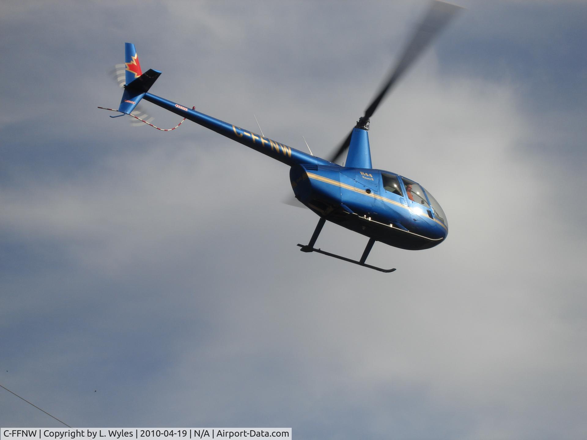 C-FFNW, 2005 Robinson R44 II C/N 10861, Horse Lake, BC