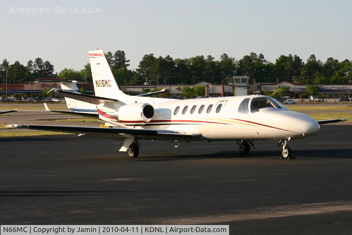 N66MC, 1981 Cessna 550 Citation II C/N 550-0239, Parked on the ramp during the golf tournament.
