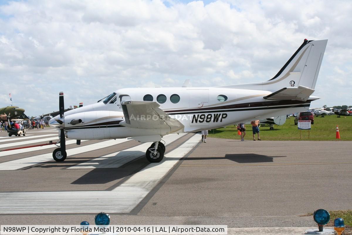 N98WP, 1997 Raytheon Aircraft Company C90A C/N LJ1493, Beech C90
